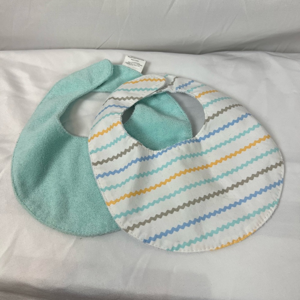 Infant Bib Set Size 0-3 months